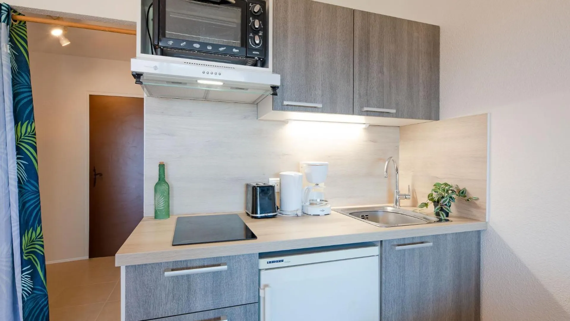 Apartment Le Domaine De La Croisette By Interhome Sainte-Maxime